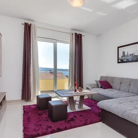 2 Bedroom Beach Front Apartment In Crikvenica Crikvenica